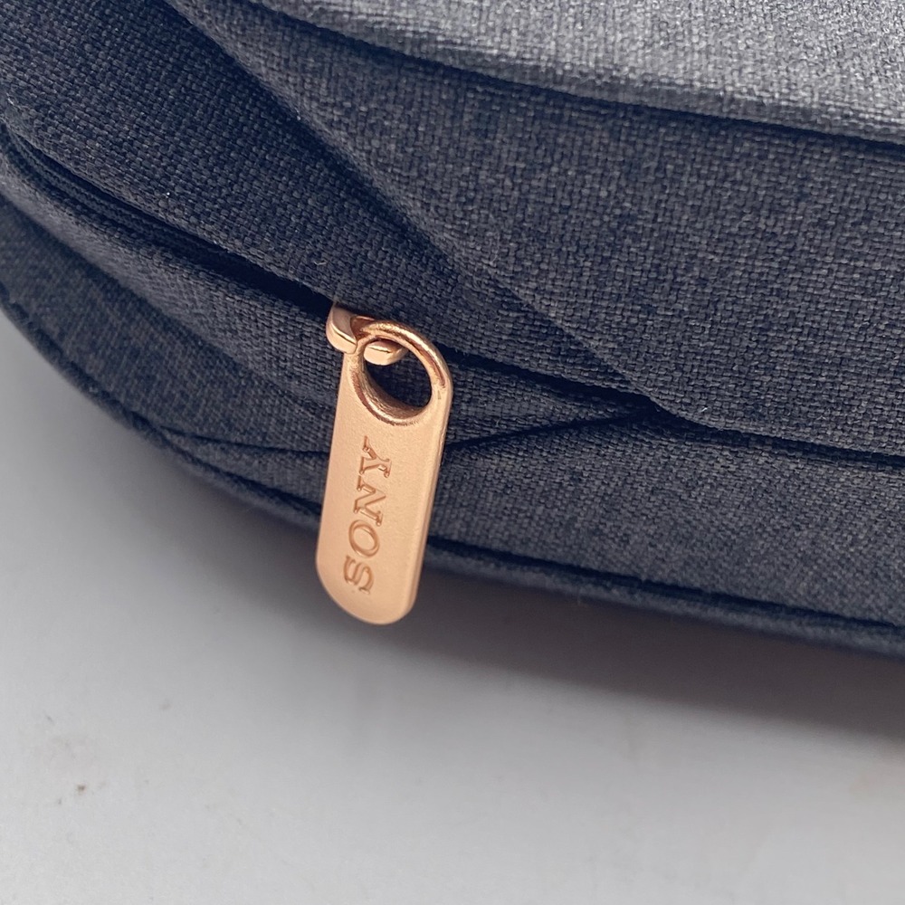 Sony WH-1000XM5 Headphone Carrying Case Dark Gray Rose Gold Zipper Travel OEM - Picture 3 of 13